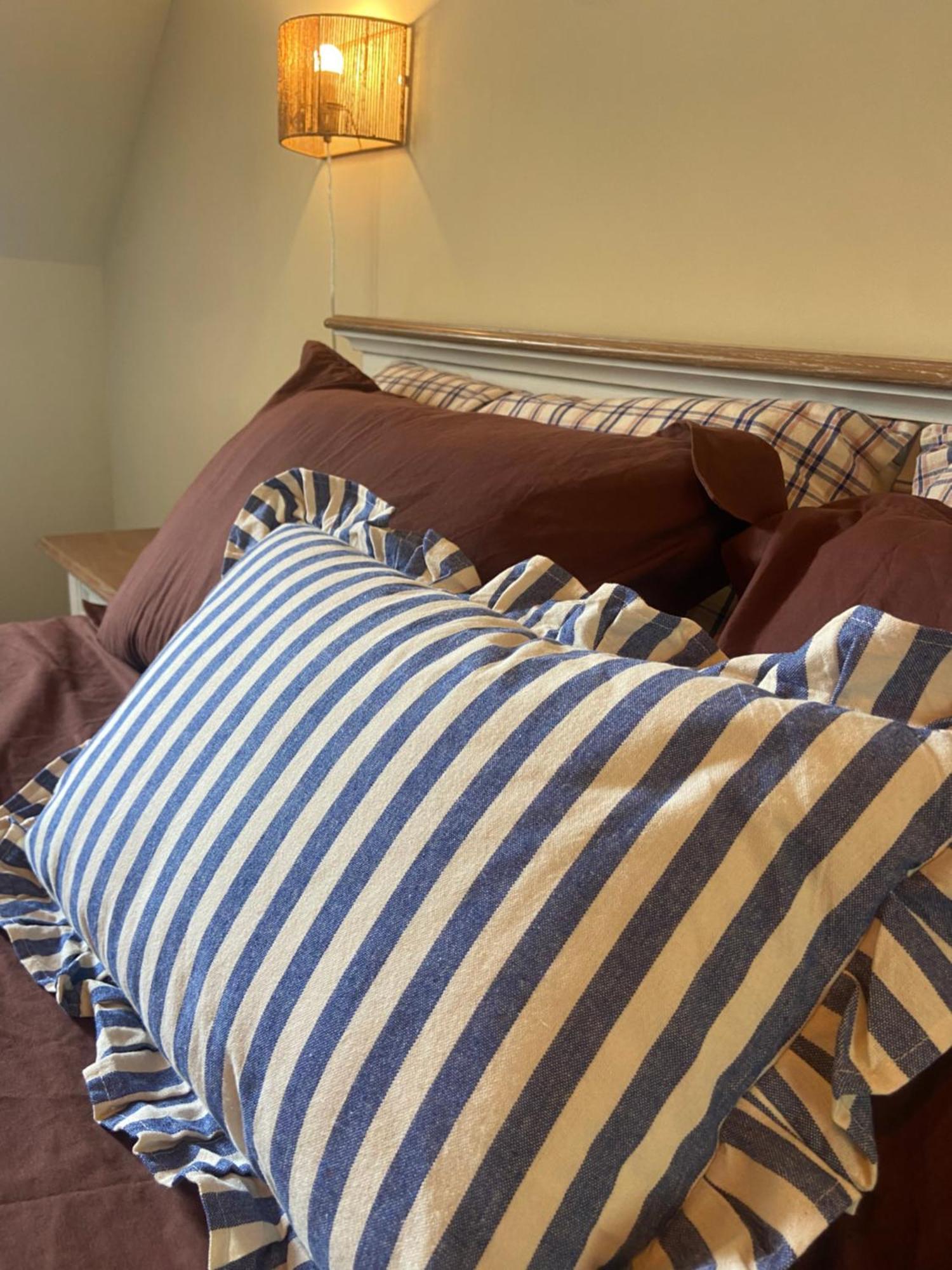 Hotel Moulin De Petoulle Charenton-du-Cher Zewnętrze zdjęcie