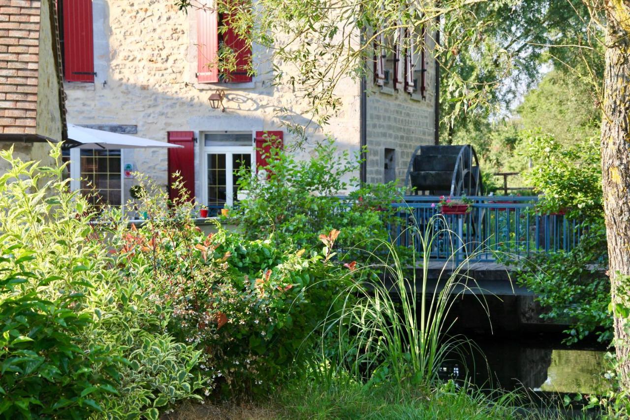 Hotel Moulin De Petoulle Charenton-du-Cher Zewnętrze zdjęcie